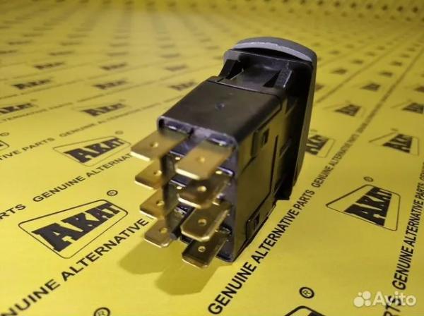 Клавиша Komatsu 42N-06-13121 — фото 2